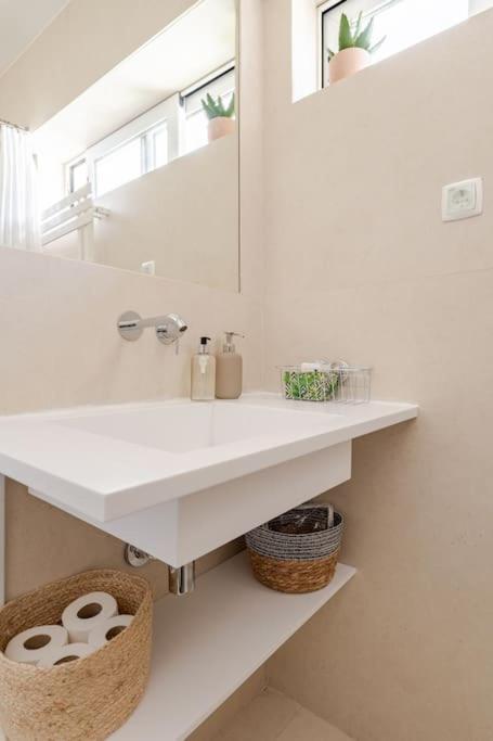 ליסבון Lx Villa -10M To Downtown,14 Ppl,Heatable Pool And Lift מראה חיצוני תמונה